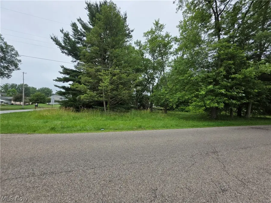 420 Jarvis Road, Akron, OH 44319 - #3