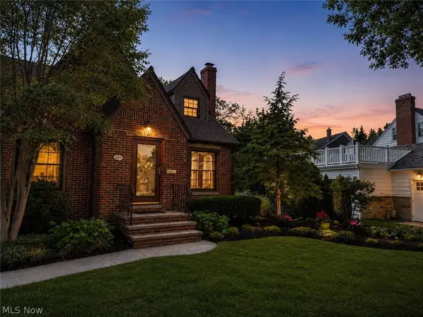 324 Cornwall Road, Rocky River, OH 44116