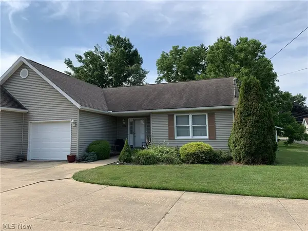 32 Stuart Street, Dalton, OH 44618