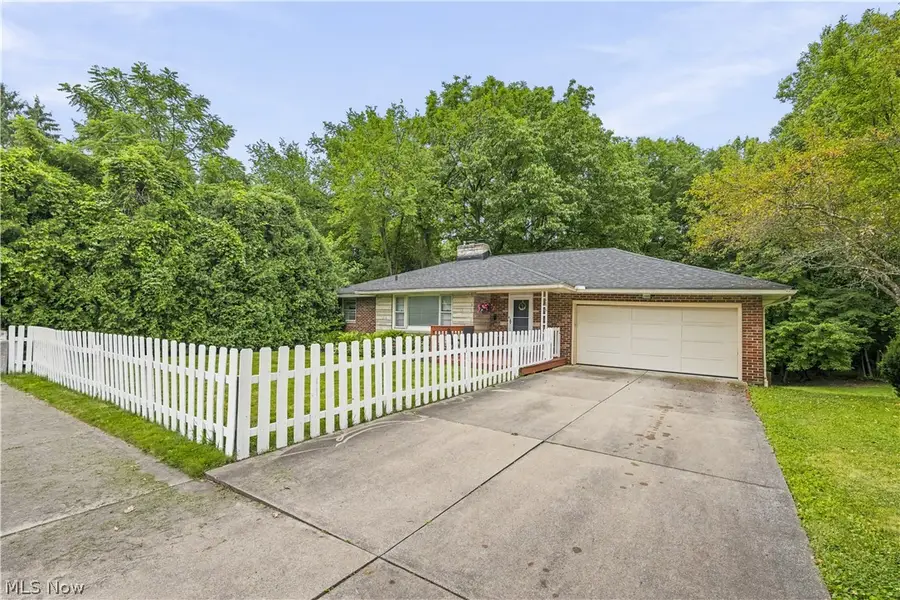 646 Palisades Drive, Akron, OH 44303 - #3