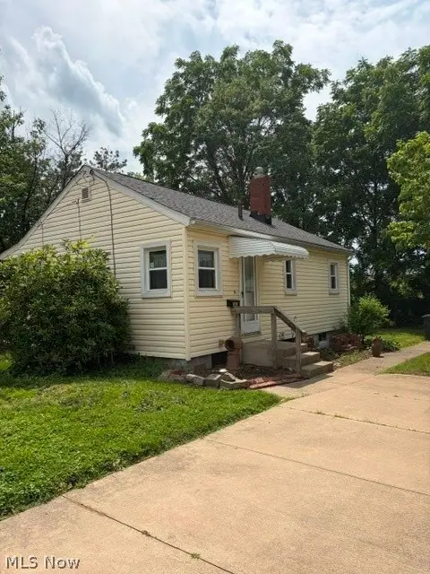 581 Fillmore Avenue, Akron, OH 44314 - #3