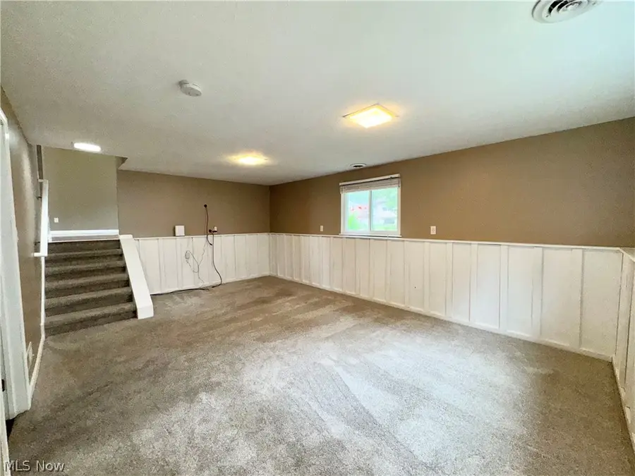 1214 Bryce Avenue, Aurora, OH 44202 - #3
