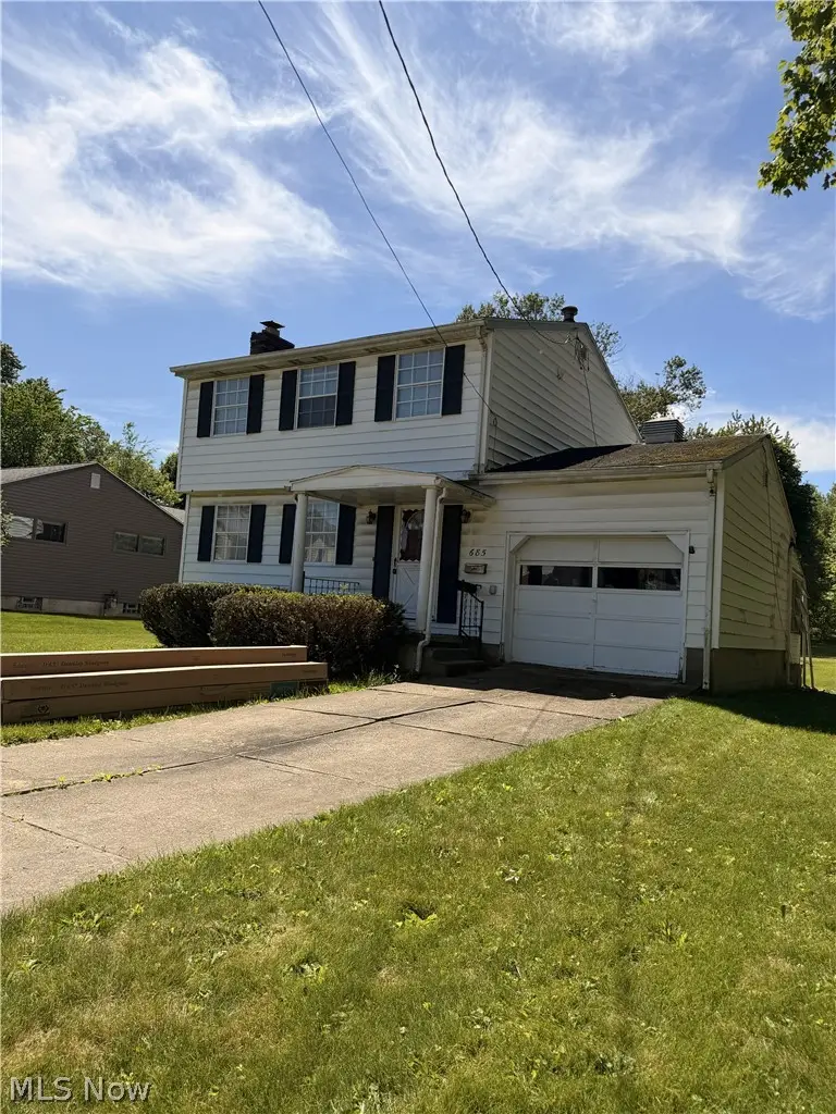 685 E Main Street, East Palestine, OH 44413 - #2