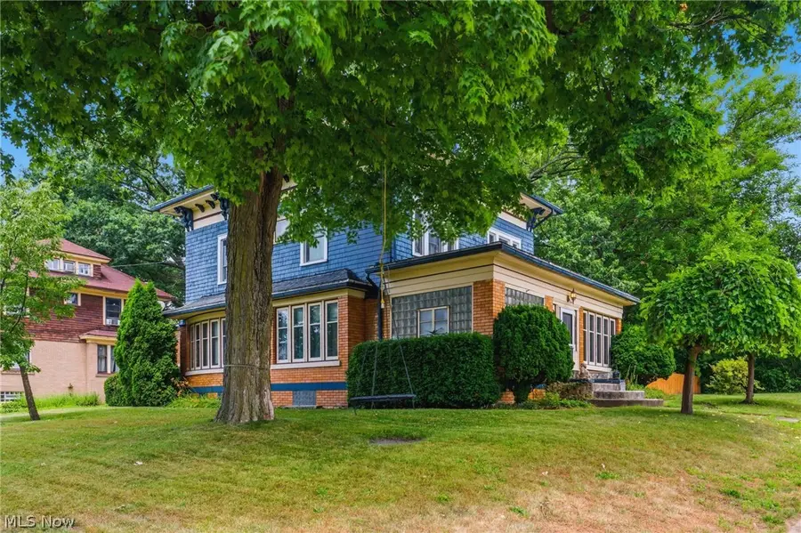 308 North Ne Avenue, Massillon, OH 44646 - #3