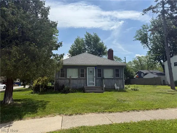 6011 Reynolds Road, Mentor on the Lake, OH 44060