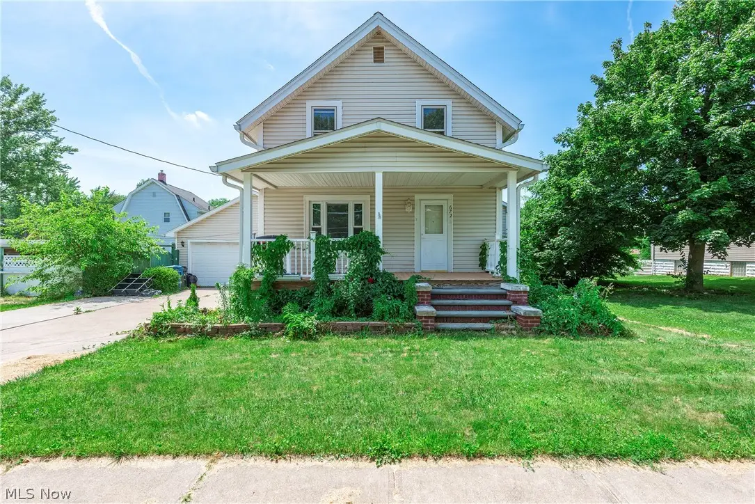 672 Jackson Street, Amherst, OH 44001 - #1