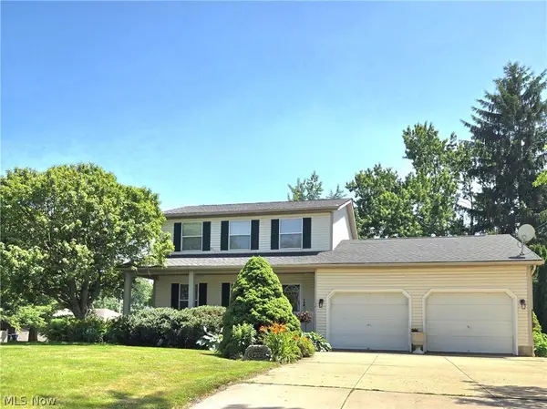 1742 Steese Road, Green, OH 44685