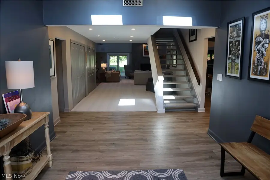 636 Hampton Ridge Drive, Akron, OH 44313 - #3
