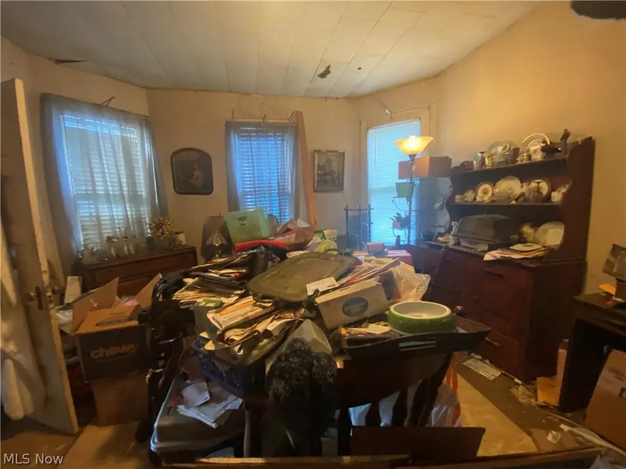 2069 W 95th Street, Cleveland, OH 44102 - #2