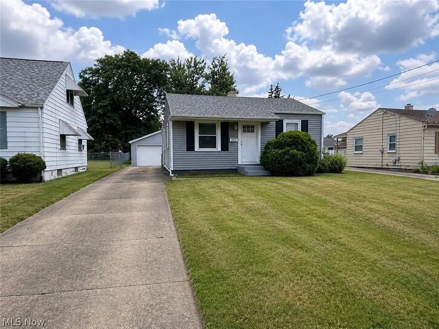1613 Everett Avenue, Youngstown, OH 44514 - #2