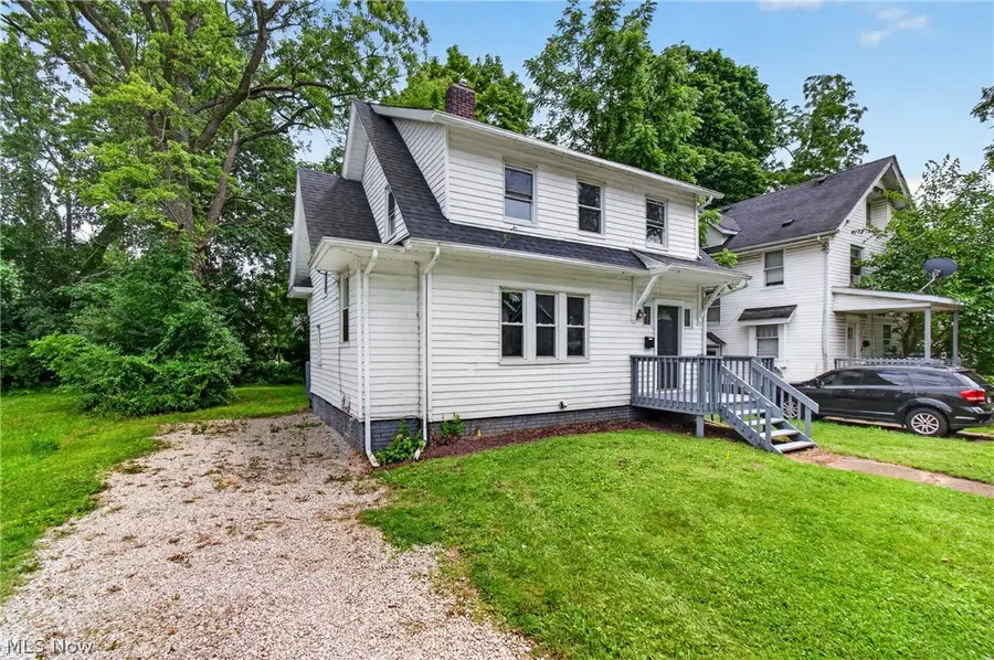 471 Beechwood Drive, Akron, OH 44320 - #2