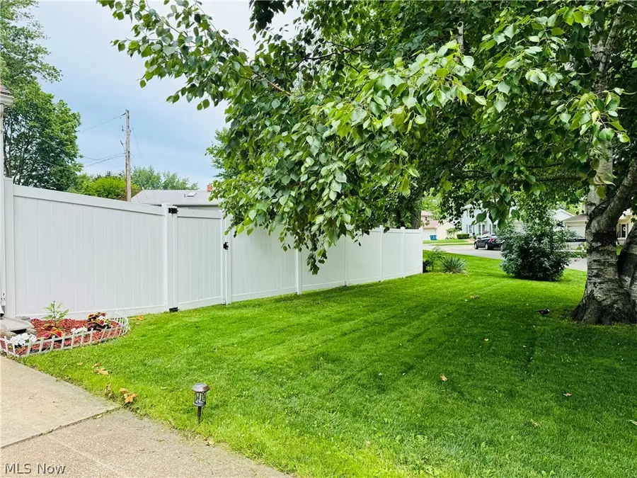 2819 Lynn Drive, Sandusky, OH 44870 - #3