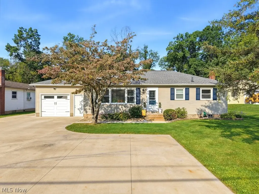 3088 N Bender Avenue, Portage Lakes, OH 44319 - #1