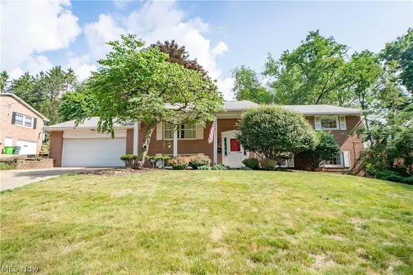511 Bachtel Se Street, North Canton, OH 44720