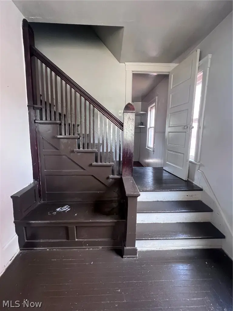 611 West Avenue, Elyria, OH 44035 - #3