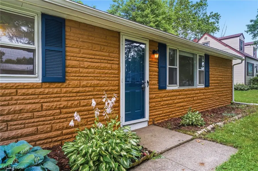 934 Meadowbrook Avenue, Alliance, OH 44601 - #3