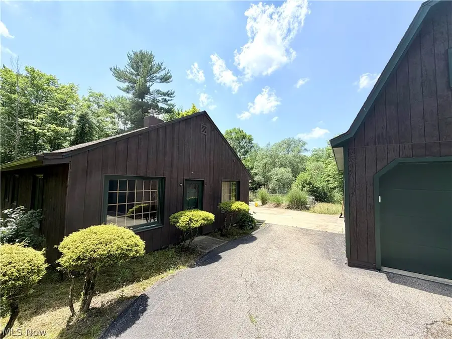 12590 Rockhaven Road, Chesterland, OH 44026 - #3