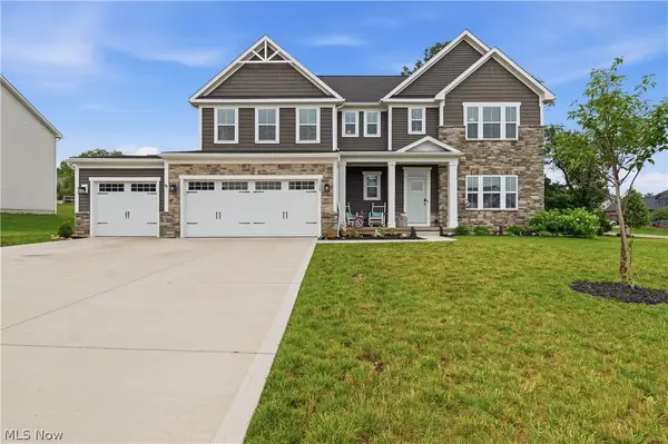 1348 Southbrook Ne Circle, Canton, OH 44721