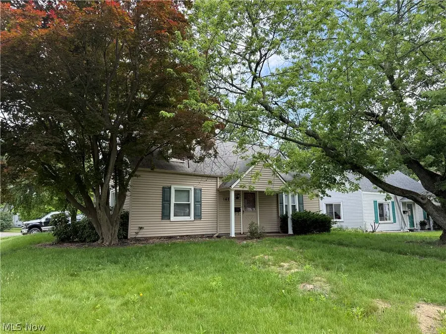 1479 Maplewood Ne Street, Warren, OH 44483 - #2