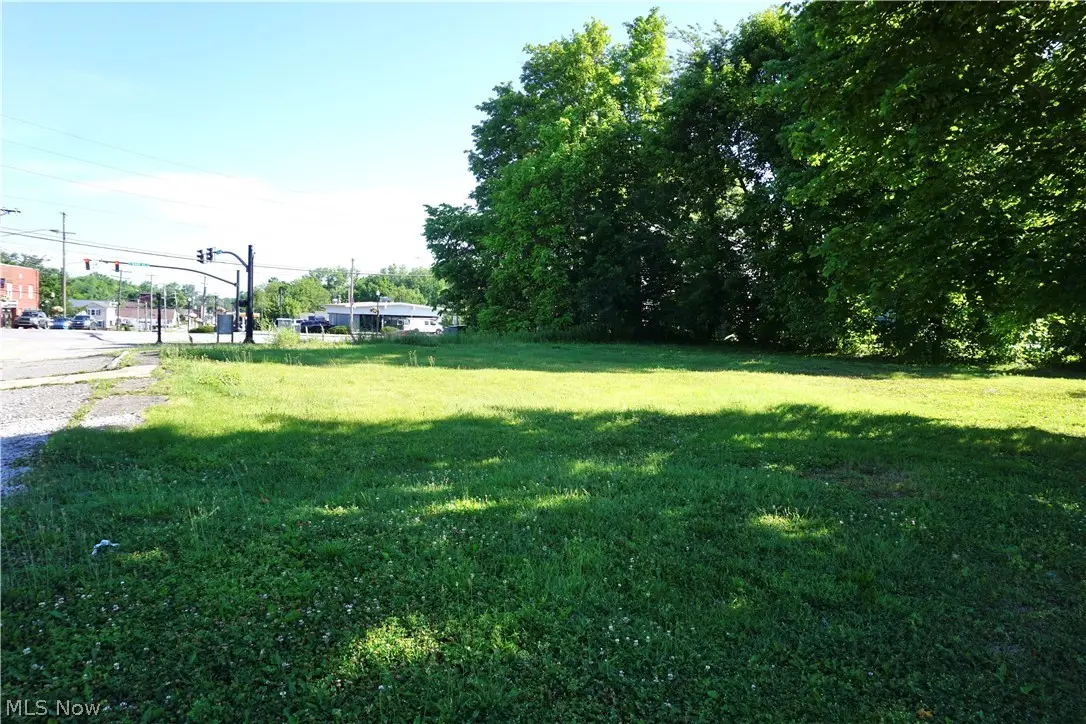 6 E Main Street, Madison, OH 44057 - #1