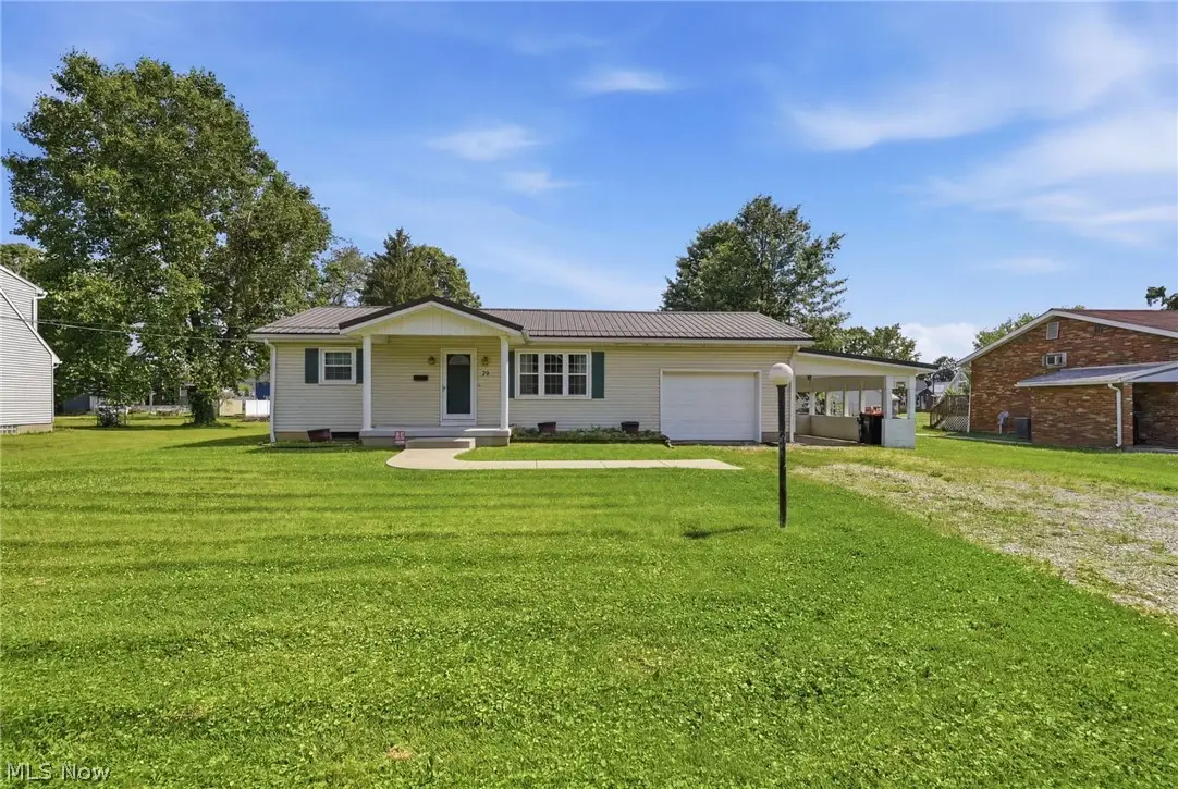 79 W 5th Street, Frazeysburg, OH 43822 - #1
