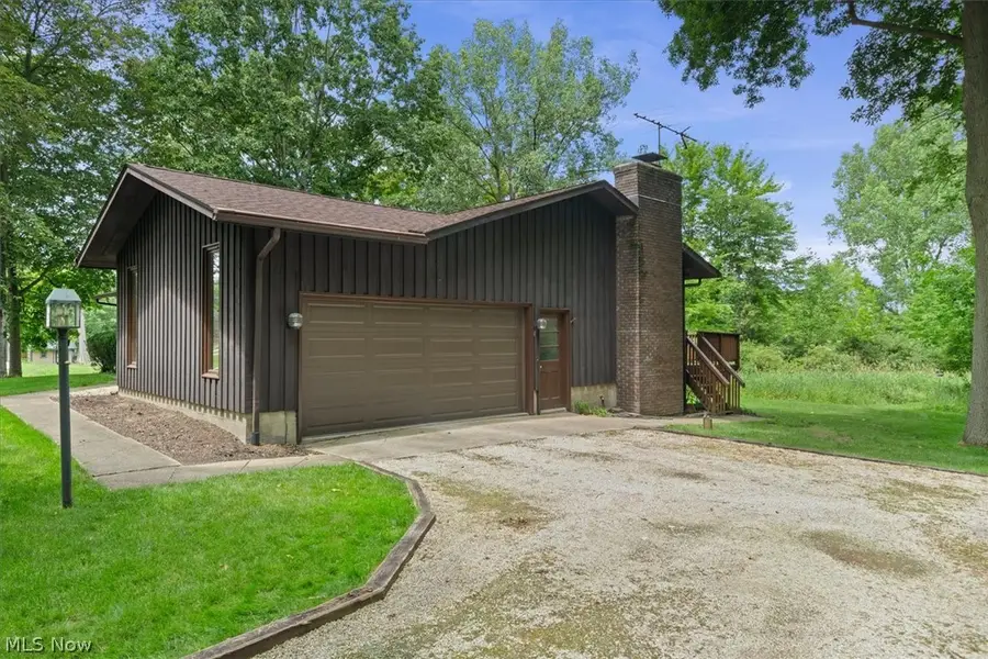 409 Whittlesey Drive, Tallmadge, OH 44278 - #3