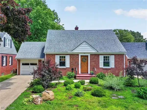 880 Sandusky Street, Conneaut, OH 44030