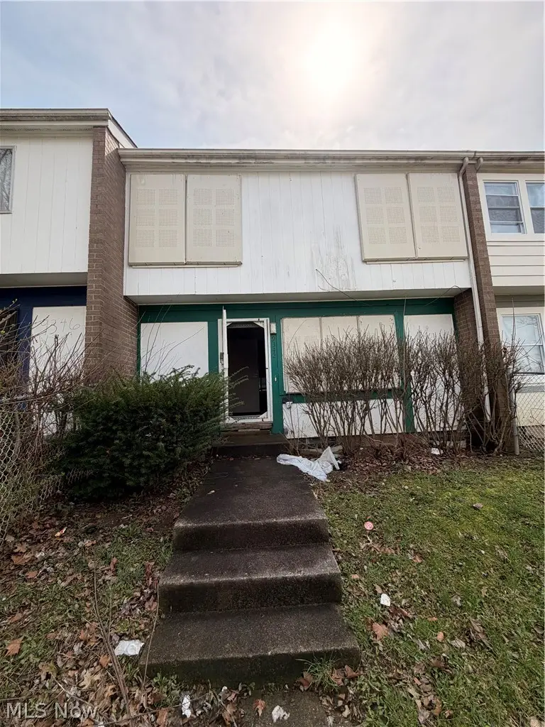 9342 Mount Auburn Avenue, Cleveland, OH 44104 - #1