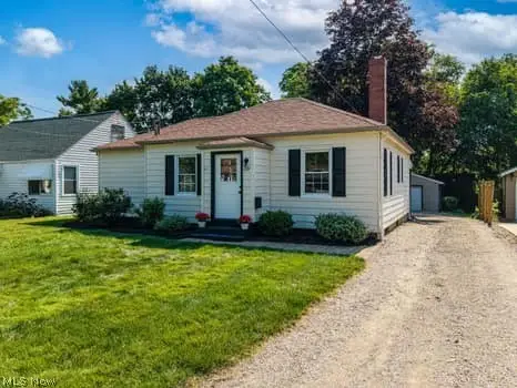 221 Ohio Avenue, Wadsworth, OH 44281 - #1