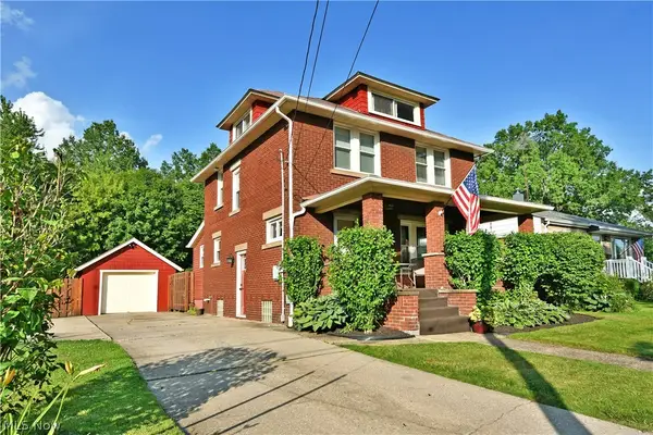 2076 Vernon Nw Avenue, Warren, OH 44483