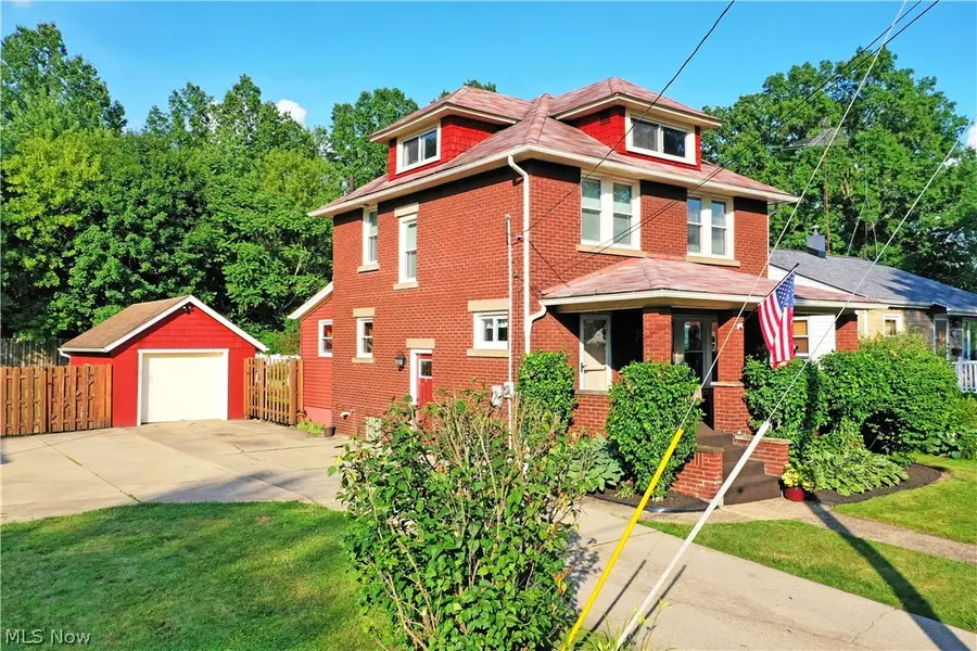 2076 Vernon Nw Avenue, Warren, OH 44483 - #3