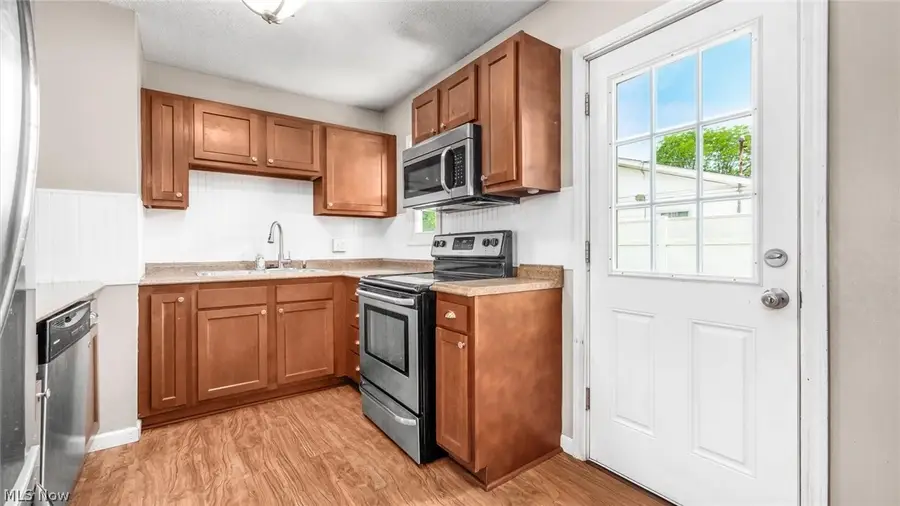 525 W Shields Street, Newark, OH 43055 - #3