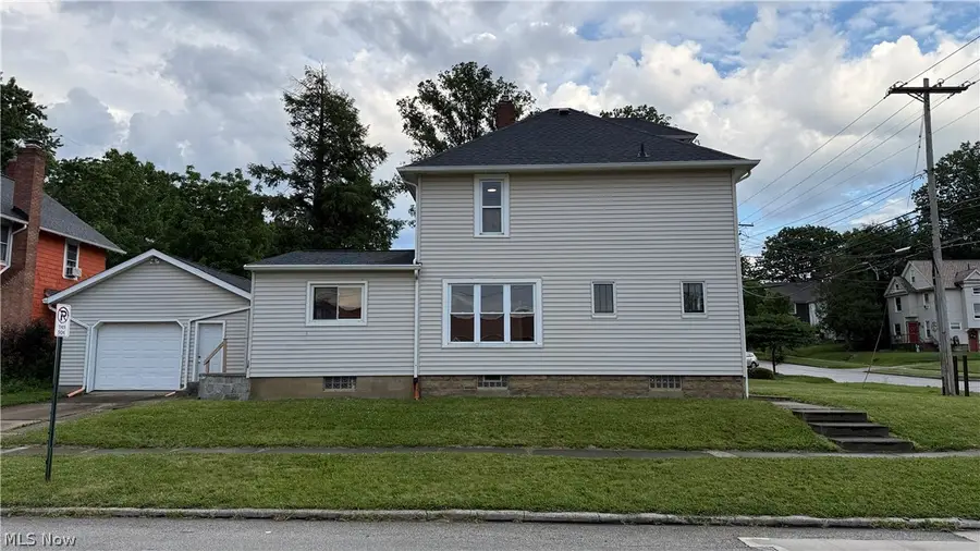 310 Broad Street, Wadsworth, OH 44281 - #3