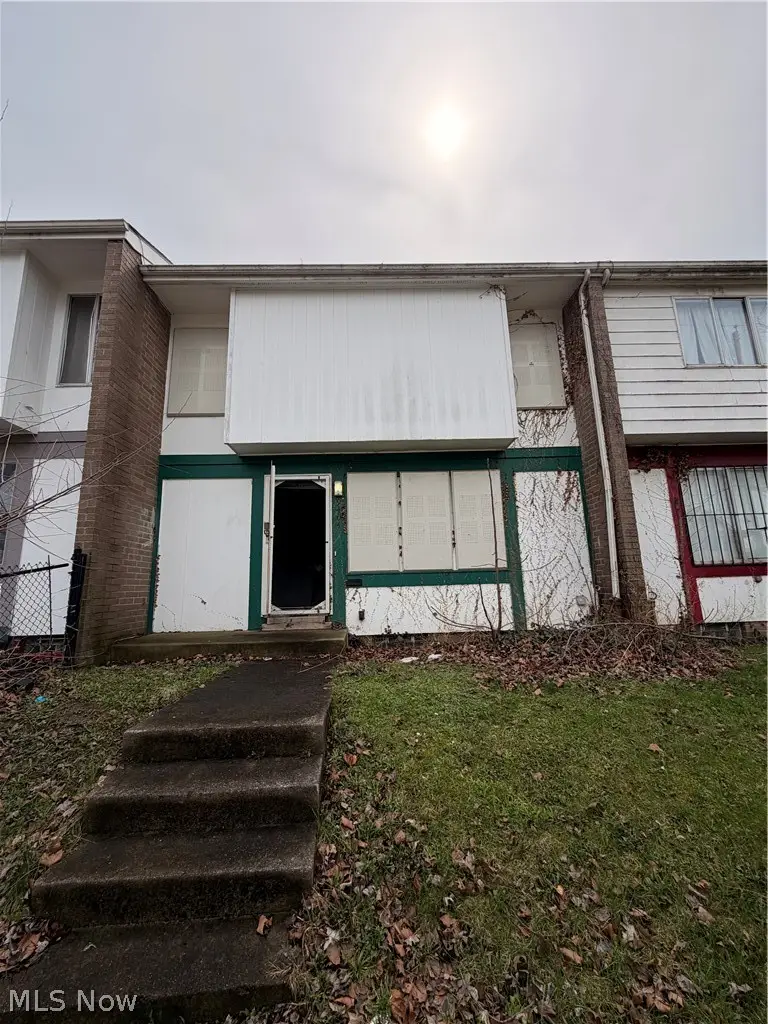 9420 Mount Auburn Avenue, Cleveland, OH 44104 - #1