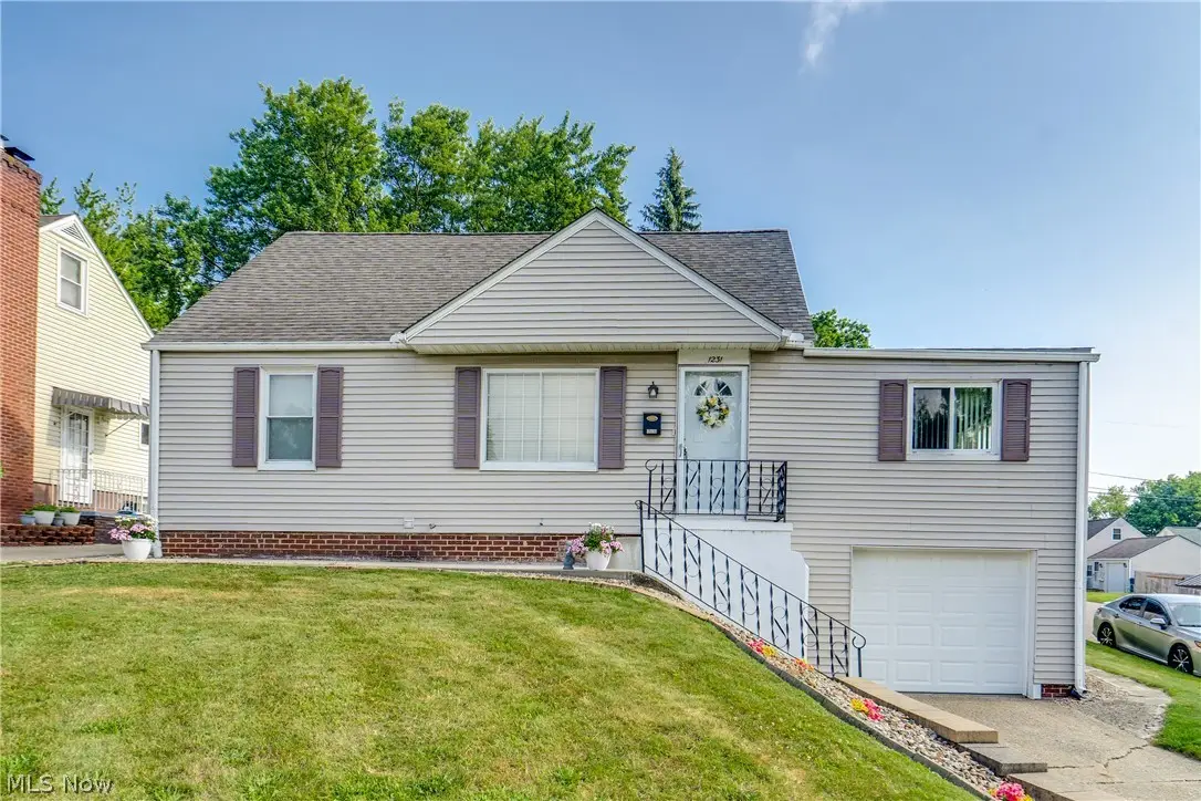 1231 Spangler Ne Street, Canton, OH 44714 - #1
