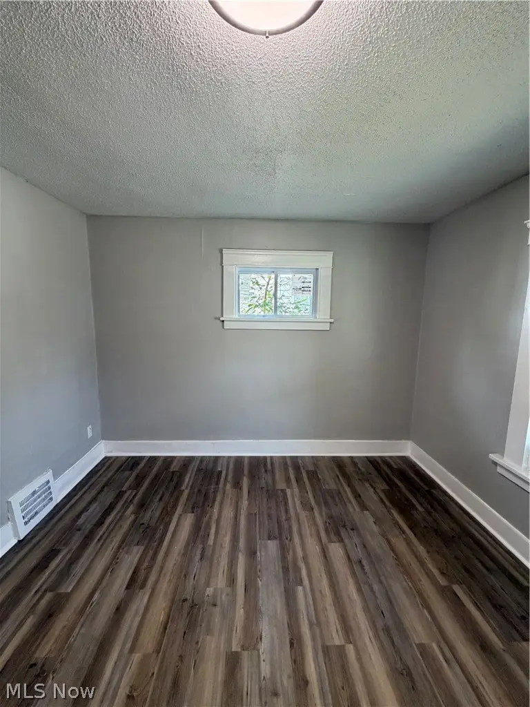 13302 Durkee Avenue, Cleveland, OH 44105 - #3