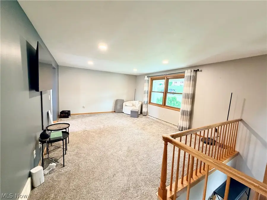 216 High Street, Dover, OH 44622 - #2