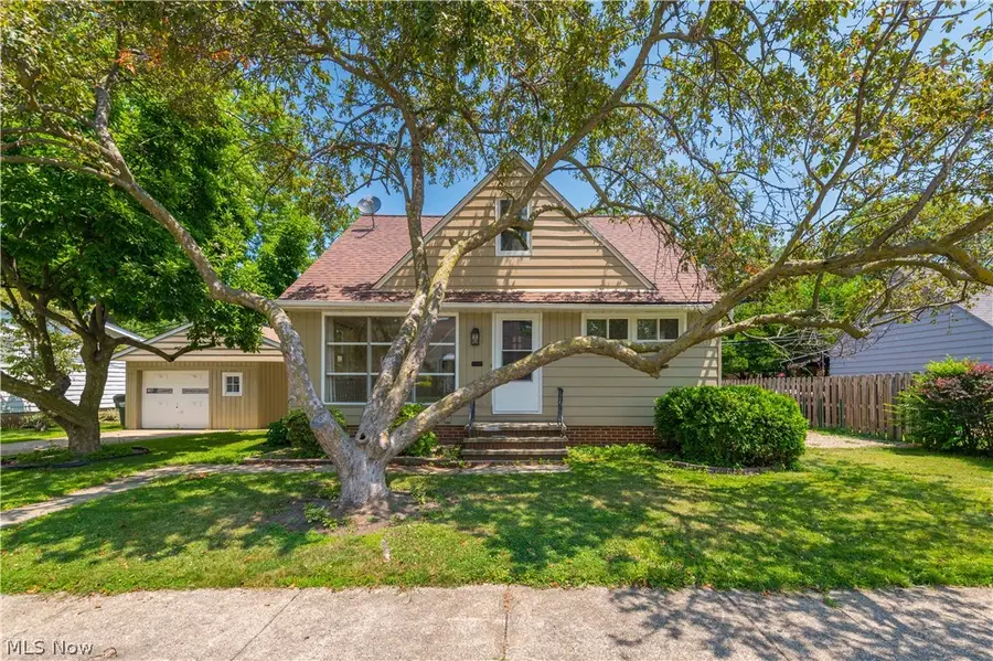 85 E 205th Street, Euclid, OH 44123 - #2