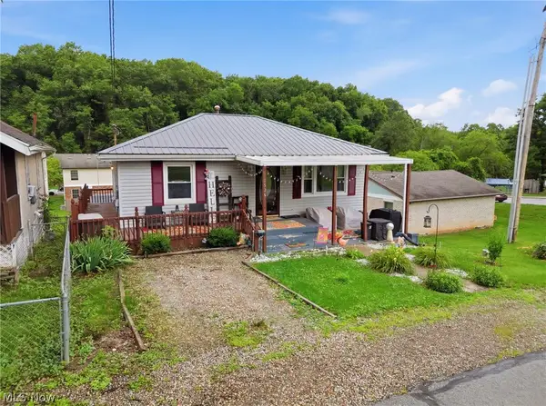 1329 Race Street, Zanesville, OH 43701