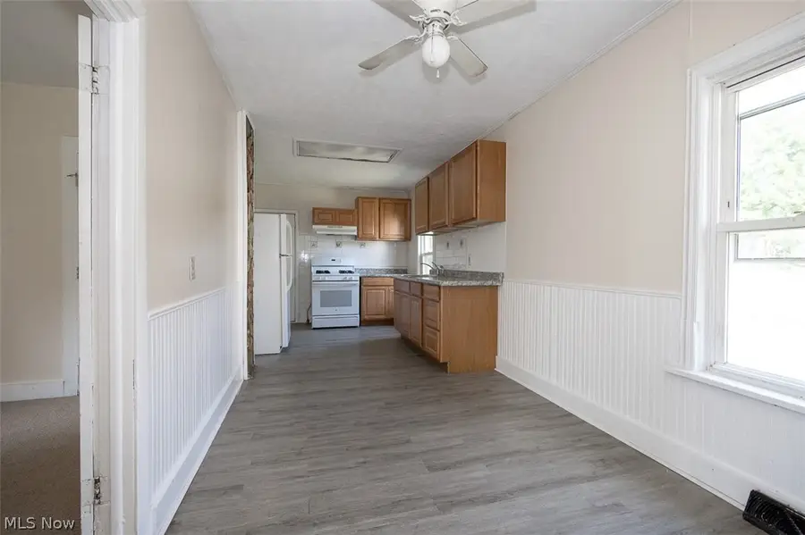 12827 Fruitside Road, Garfield Heights, OH 44125 - #2
