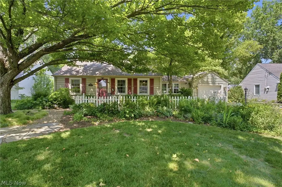 30210 Wolf Road, Bay Village, OH 44140 - #3