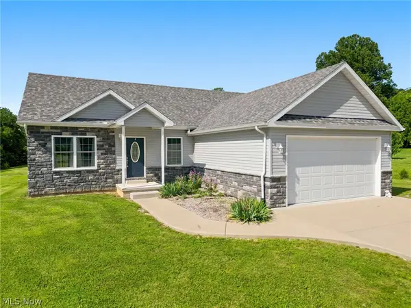 12180 Township Rd 8 Ne, Crooksville, OH 43731