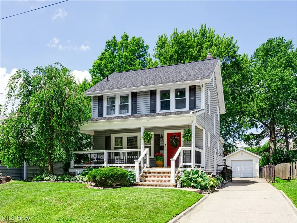 2048 9th Street, Cuyahoga Falls, OH 44221 - #1