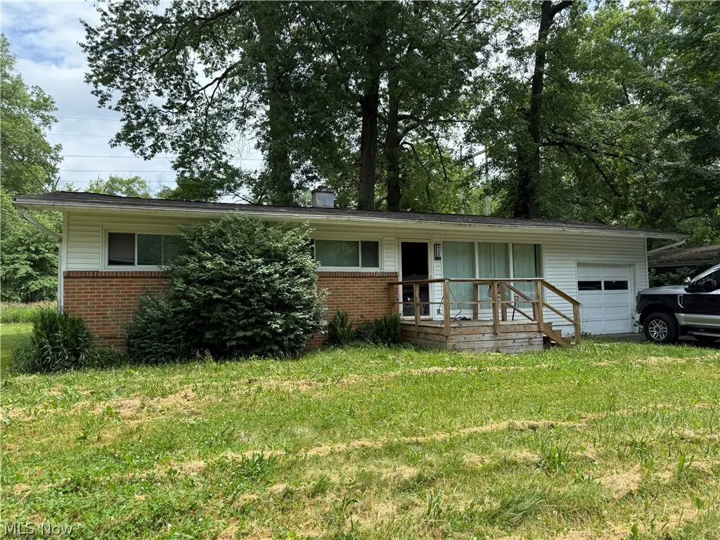 2368 Montgomery Nw Avenue, Warren, OH 44485 - #1