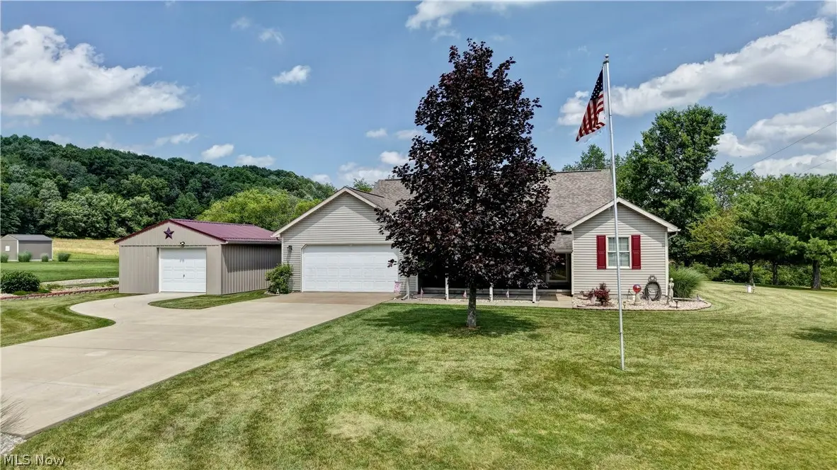 4314 Sherrod Valley Sw Drive, Sherrodsville, OH 44675 - #1