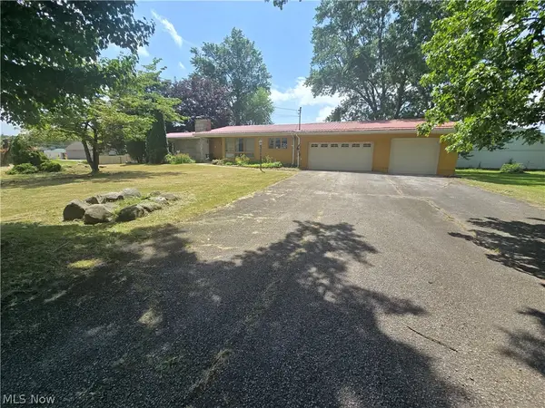 151 Cleveland Court, Andover, OH 44030