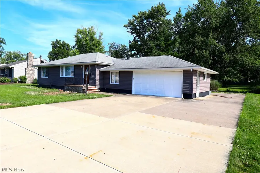 164 Sipple Avenue, Amherst, OH 44001 - #3