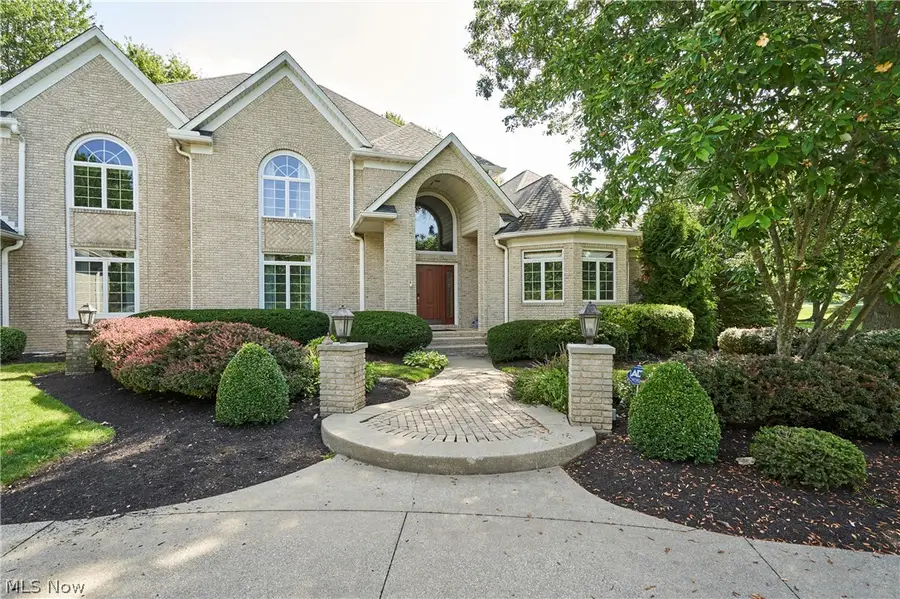 3740 Winterberry Drive, Akron, OH 44333 - #3