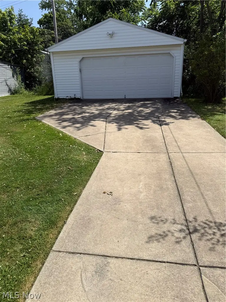 4190 Wilmington Road, South Euclid, OH 44121 - #3