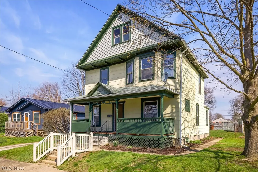 941 Carnegie Avenue, Akron, OH 44314 - #1
